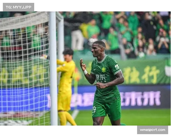 国安球迷怒喷球队低迷表现 社交平台评论区彻底沦陷情绪全面失控